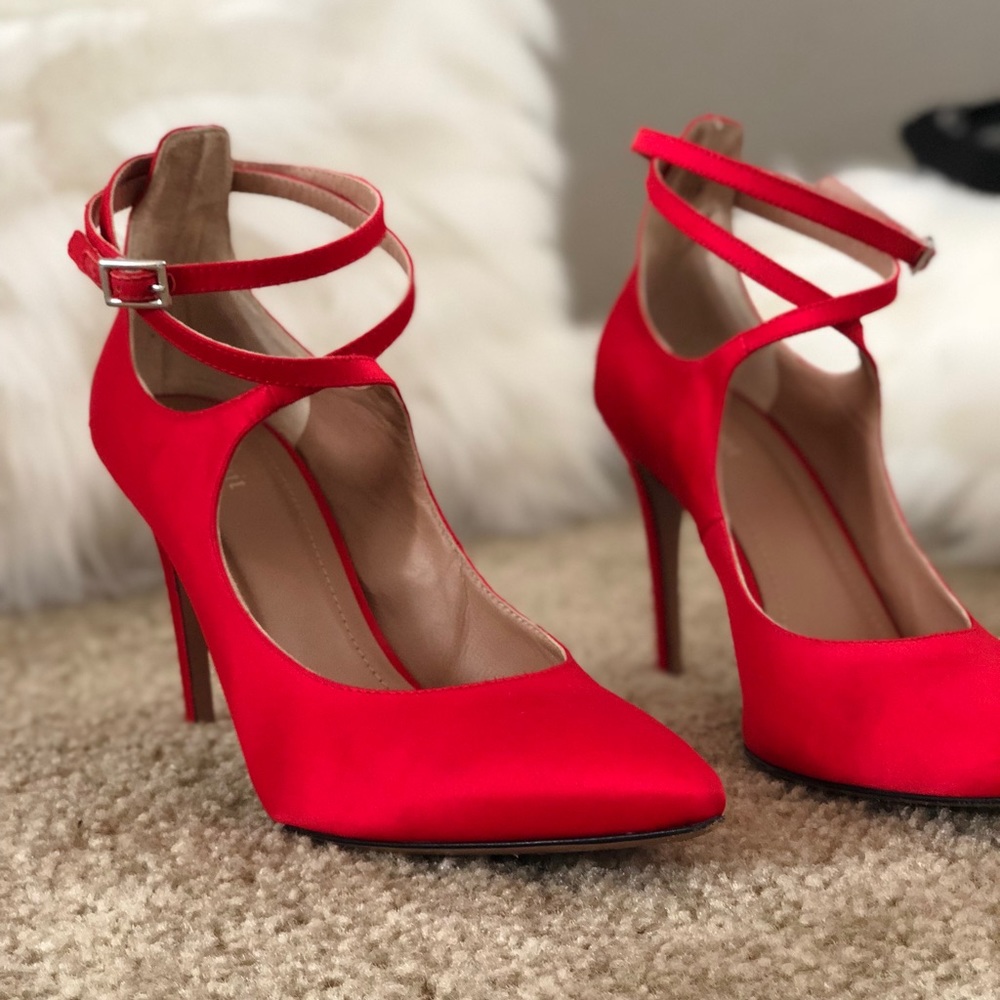 Lewis ankle strap pumps